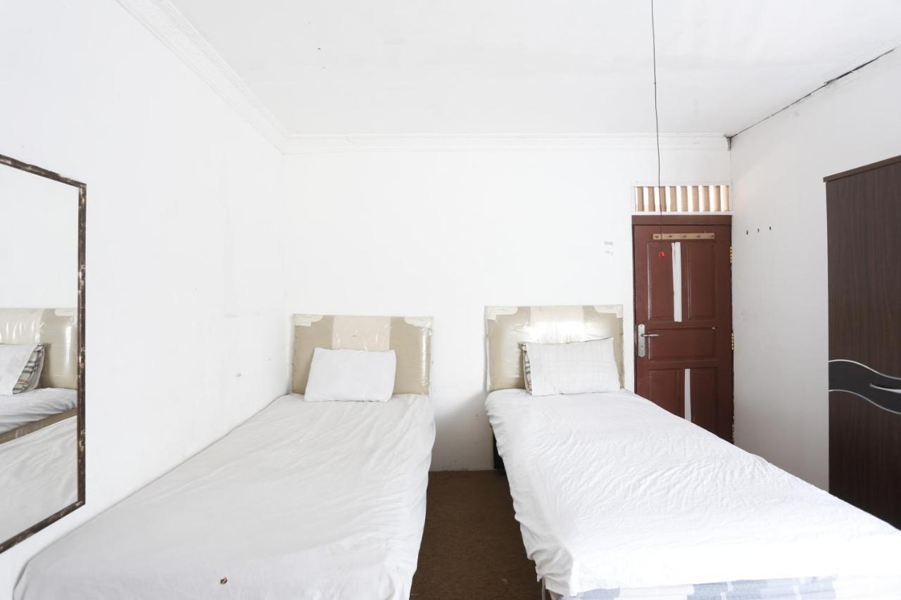 Oyo 93380 Penginapan Mangkoe Barokah Tanah Grogot Exteriér fotografie