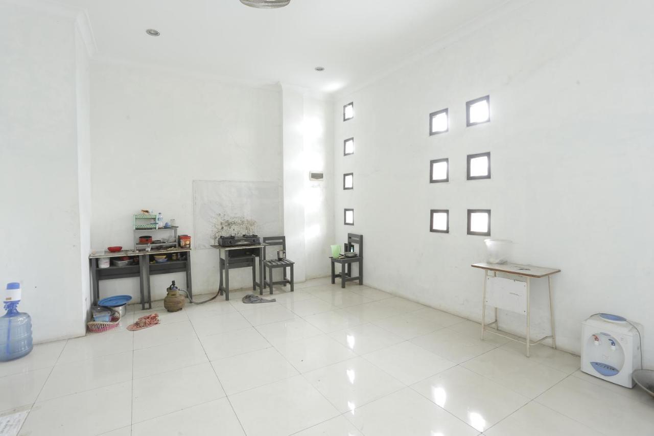 Oyo 93380 Penginapan Mangkoe Barokah Tanah Grogot Exteriér fotografie