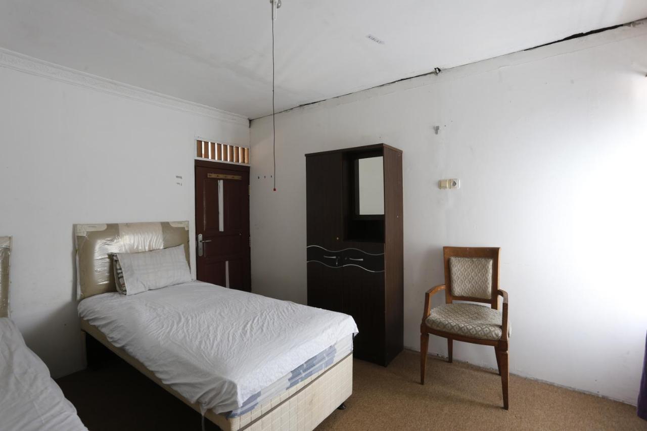 Oyo 93380 Penginapan Mangkoe Barokah Tanah Grogot Exteriér fotografie